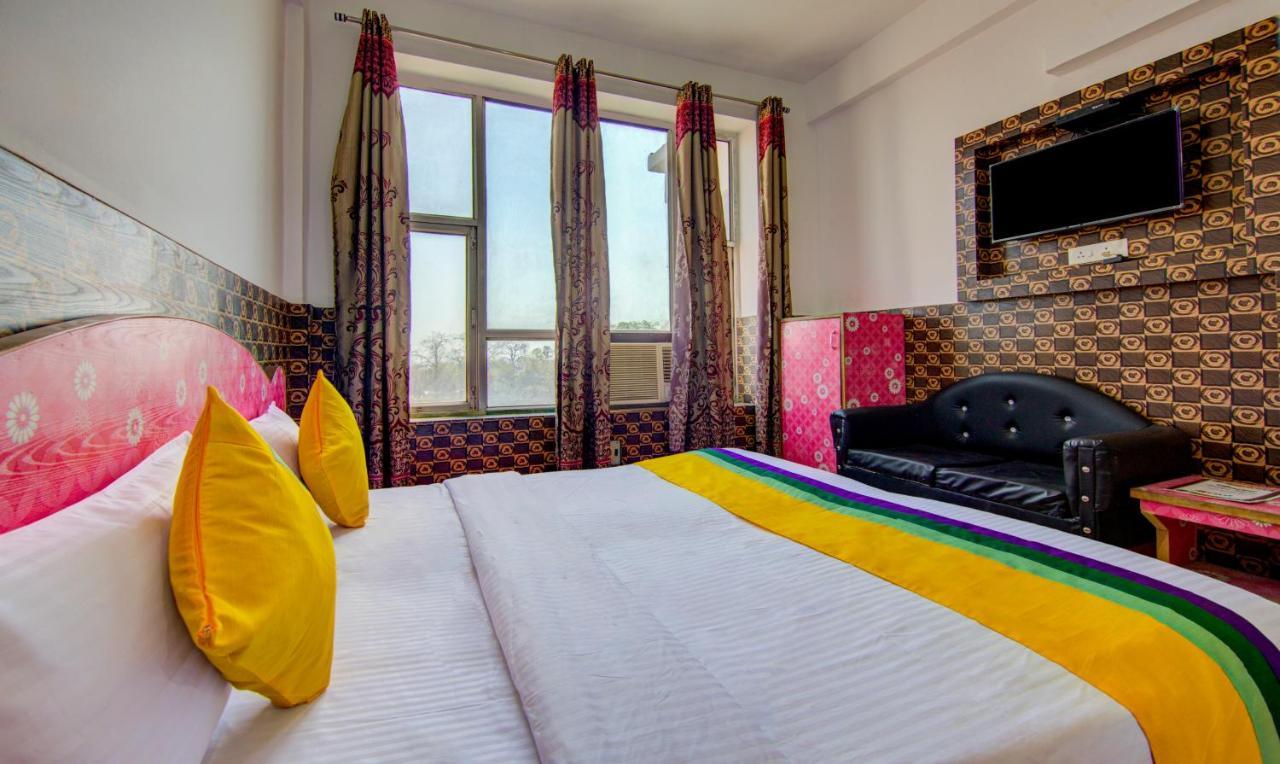 Itsy Hotels Satya Shree Katra  Dış mekan fotoğraf